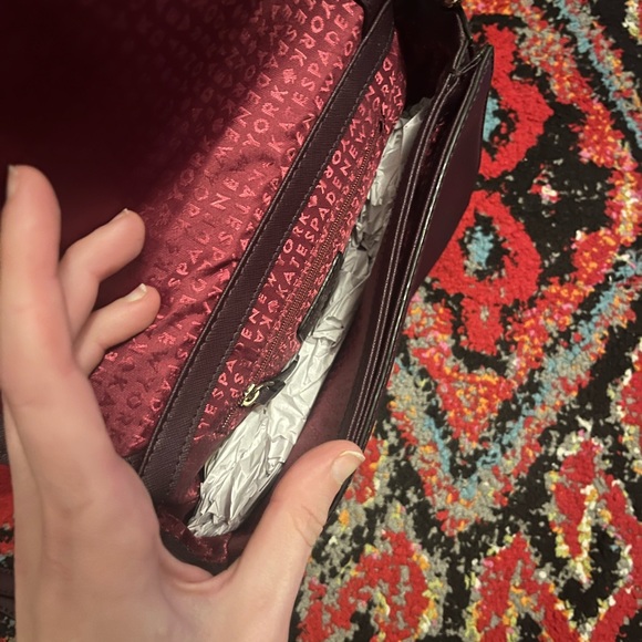 NWT KATE SPADE LAUREL WAY CARSEN CROSSBODY - Picture 4 of 6